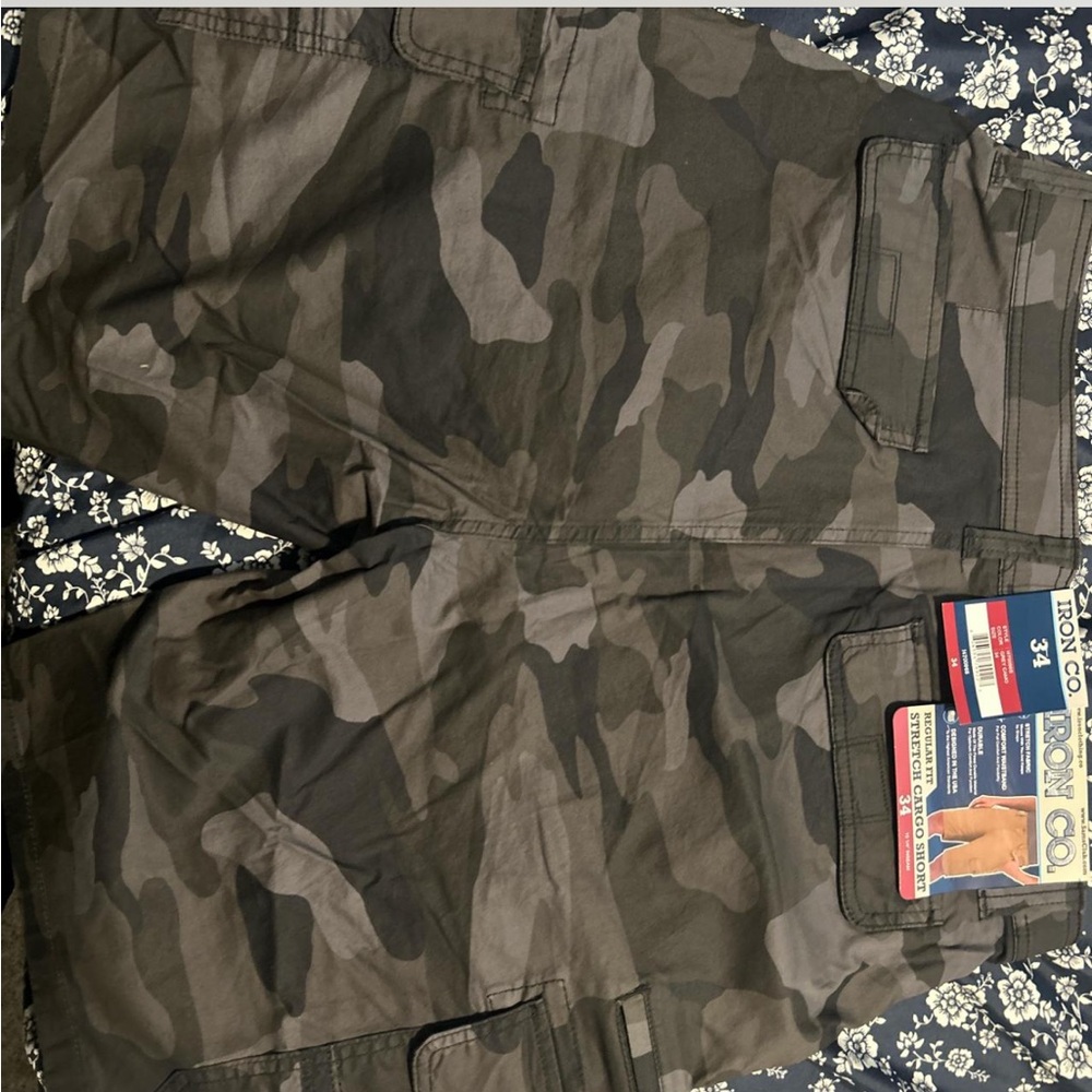 camo cargo shorts